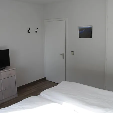 Apartment Busumer Ferien Nordseestrasse